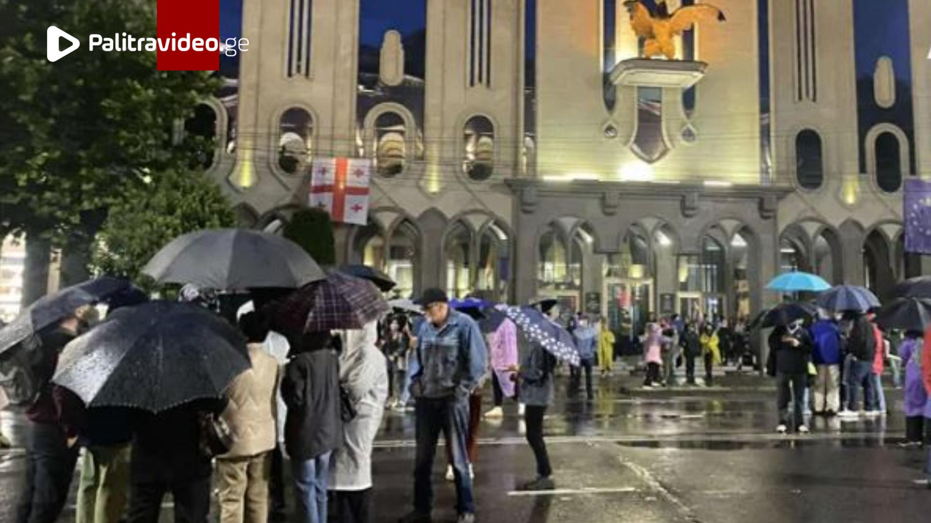 რუსთაველის გამზირზე საპროტესტო აქცია მიმდინარეობს