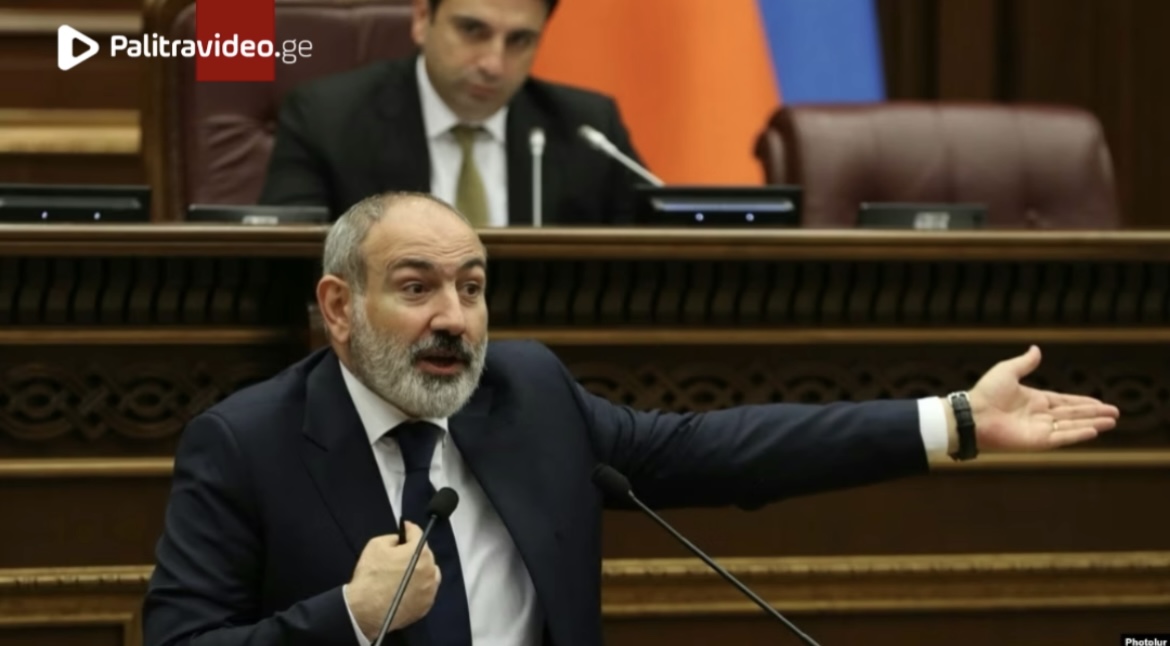 “ჩვენს სასულიერო პირებს პრობლემები ღმერთთან აქვთ, როგორ შეიძლება პრობლემები ჩემთან ჰქონდეთ?” - ნიკოლ...