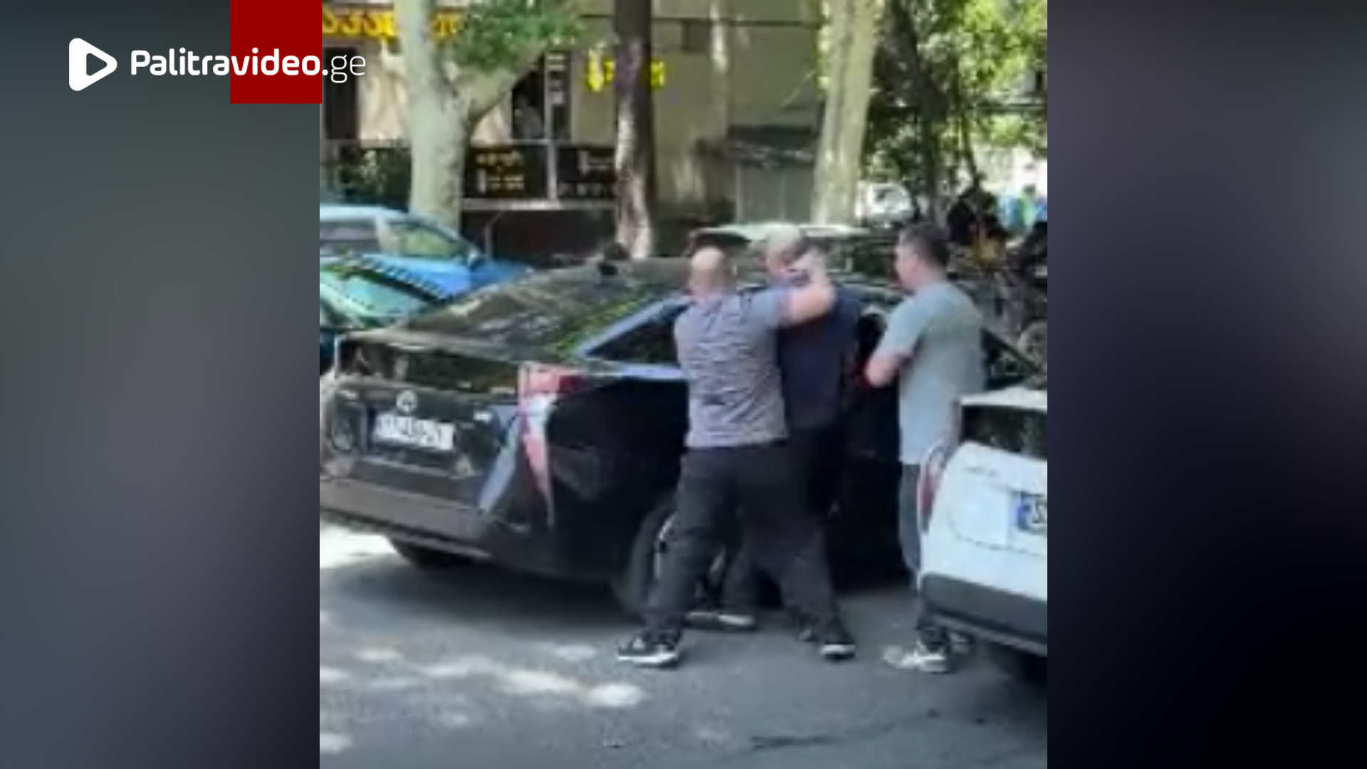 შსს სოციალურ ქსელში გავრცელებულ ვიდეოზე, სადაც ჩანს, რომ სამოქალაქო ფორმაში ჩაცმული პოლიცია ტაქსის მ...