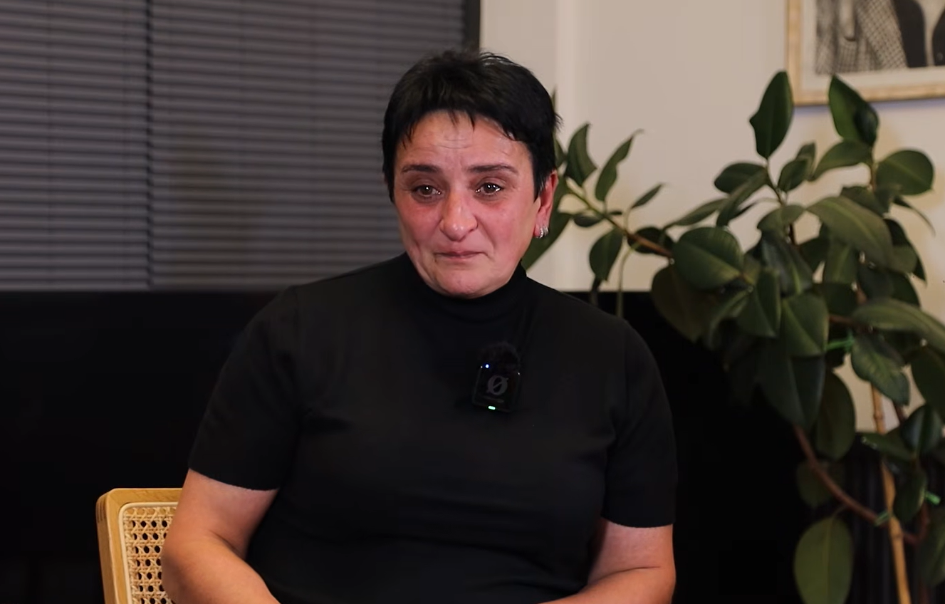 "სოფლიდან გამოვიდა ამბავი, ერთ-ერთი ადამიანი დასდგომია რეზოს პირზე, ბავშვი ხომ იპოვეთ და რატომ უმალავთ სოფოსო... მინდა, მივმართო რევაზ დადიანიძეს, თუ გურამს შენ მალავ...." - სოფო ბიბილაშვილის ემოციური მიმართვა გურამ დადიანიძის მამას